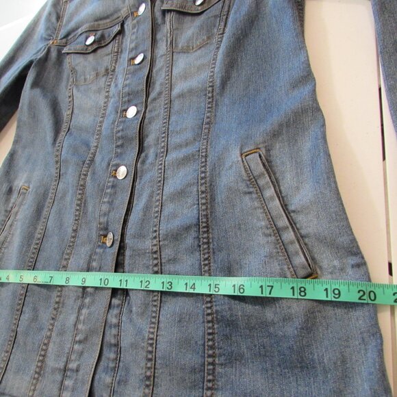 Chicos Long Length Slimming Fit Denim Jacket Size 0 (small/4-6) - Picture 15 of 16